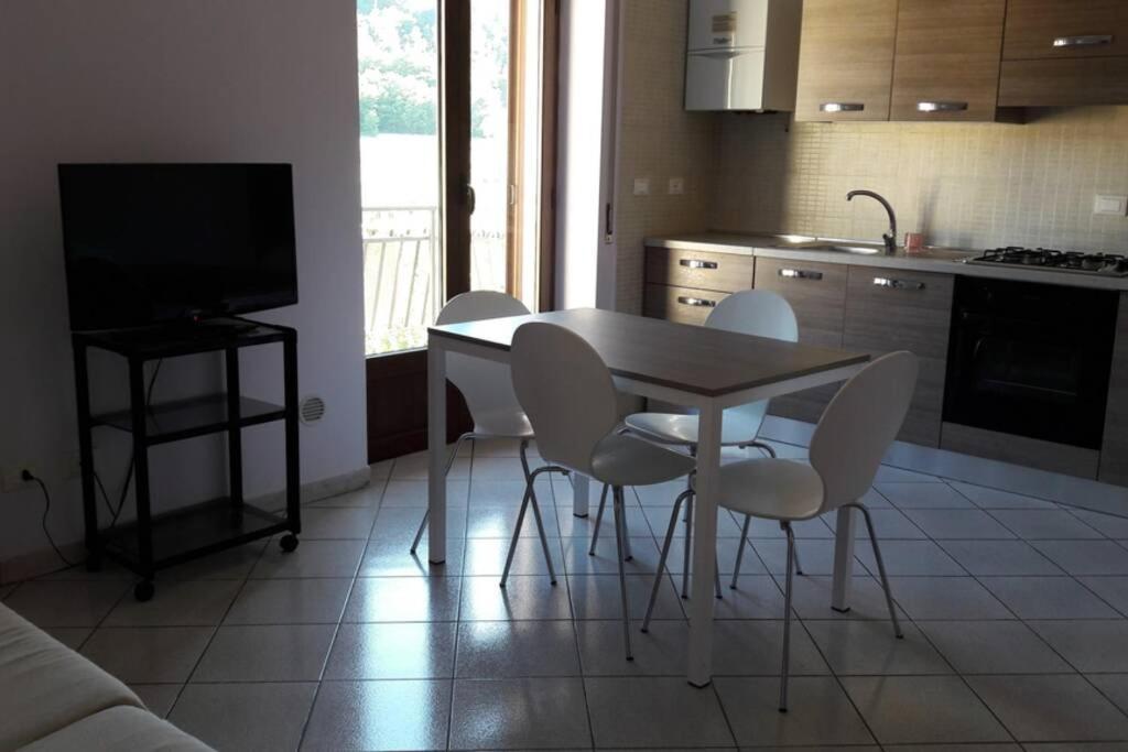 Il Castello - Casa Nel Cuore Dell Abruzzo Ideale Per Relax E Montagna Prata d'Ansidonia ภายนอก รูปภาพ